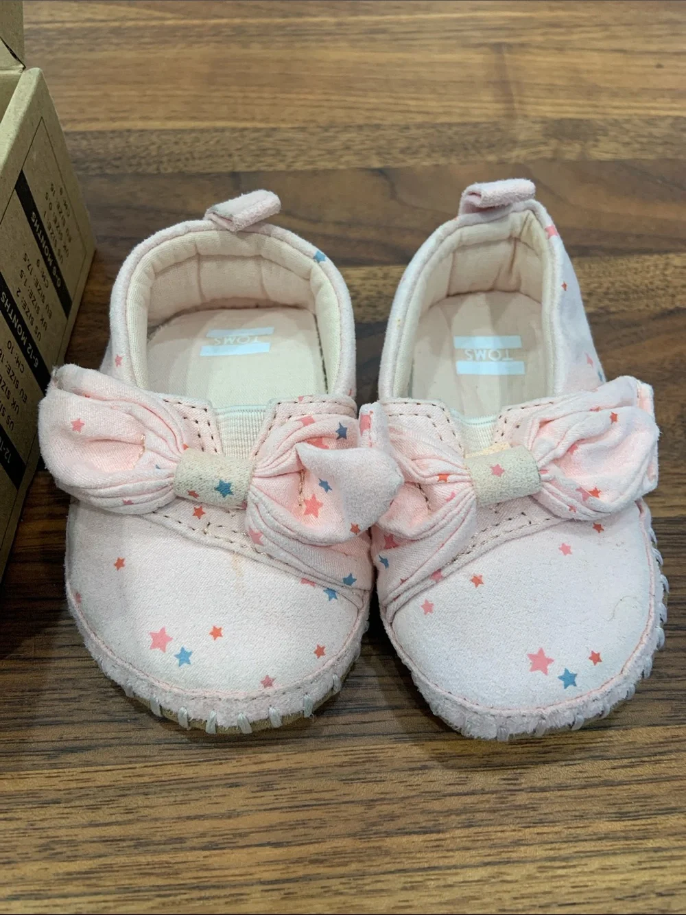 New in Box - Toms Crib Alpargata Ballet Pink Star Bow Infant Slip-Ons - size 3